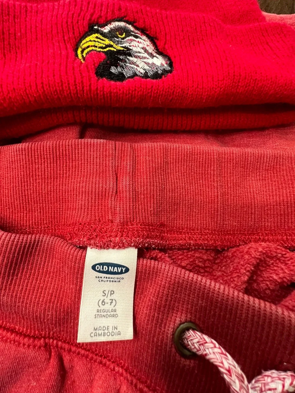Old Navy Red Acid Washed Sweat Shorts Youth (6/7) Drawstring With Beanie
